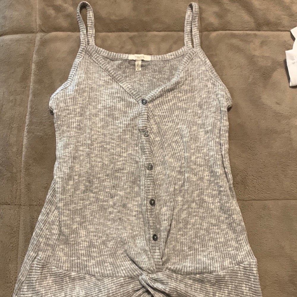 Medium, gray and white speckled tank from Maurices